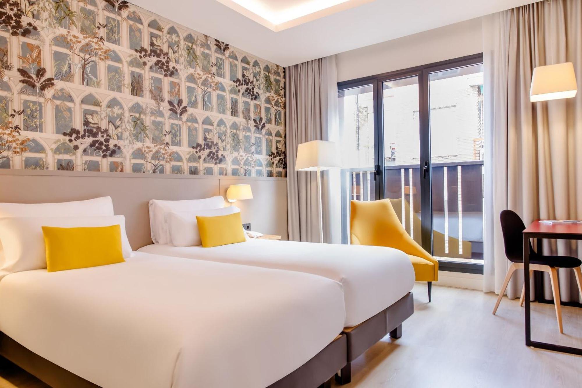 Motel One Madrid-Plaza De Espana Bagian luar foto