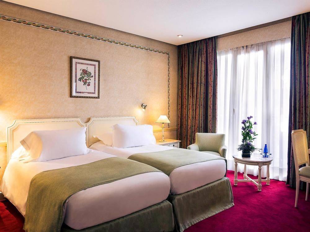 Motel One Madrid-Plaza De Espana Bagian luar foto
