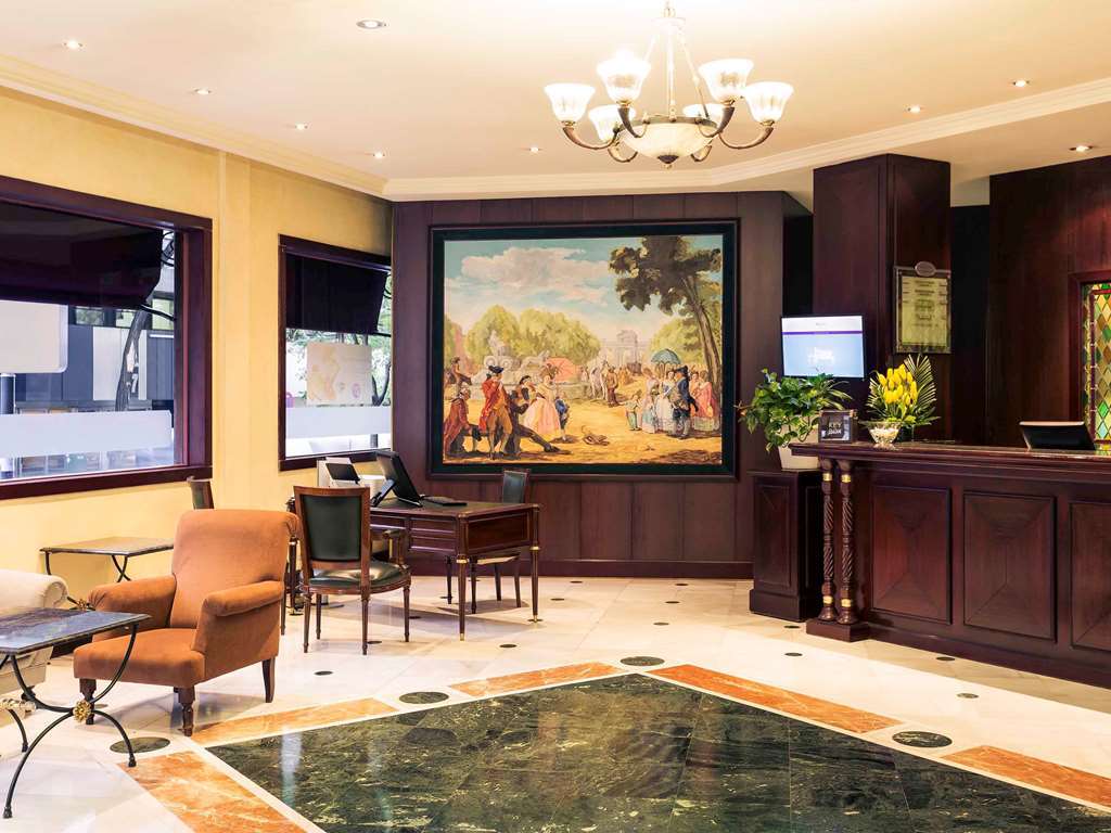 Motel One Madrid-Plaza De Espana Bagian luar foto